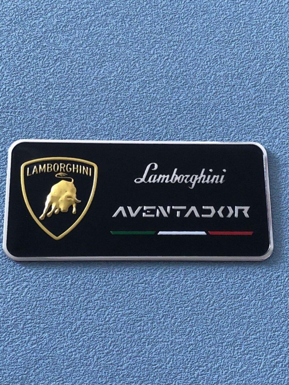 Golden Lamborghini AVENTADOR Murcielago Gallardo LOGO BADGE Emblem Black